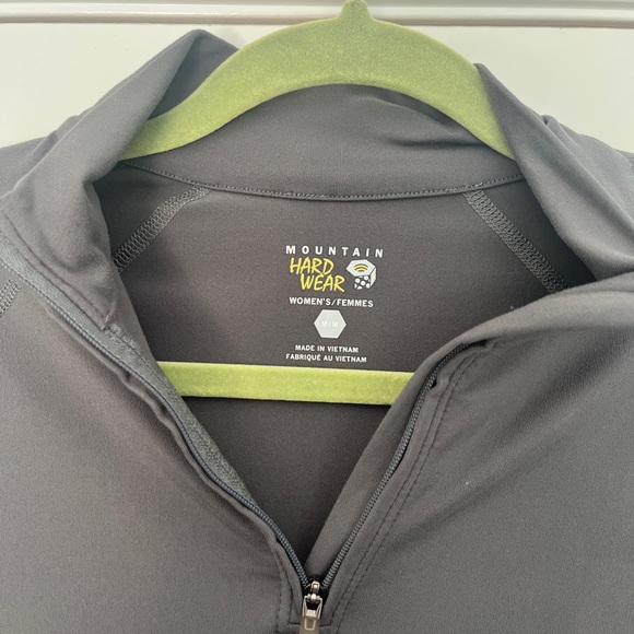 Mountain Hardwear Women’s Gray Half Zip - Picture 2 of 5